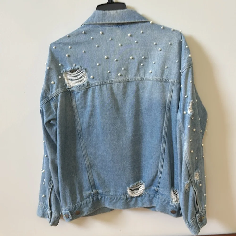 Free people Sunday funday pearl light Blue Denim Jacket with Pearls distressed - Picture 4 of 9
